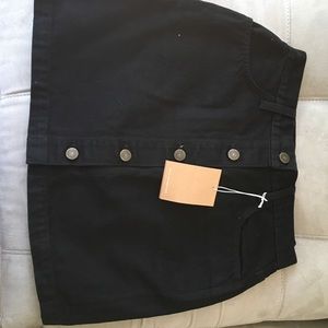 Reformation Black Skirt.  Brand New.
